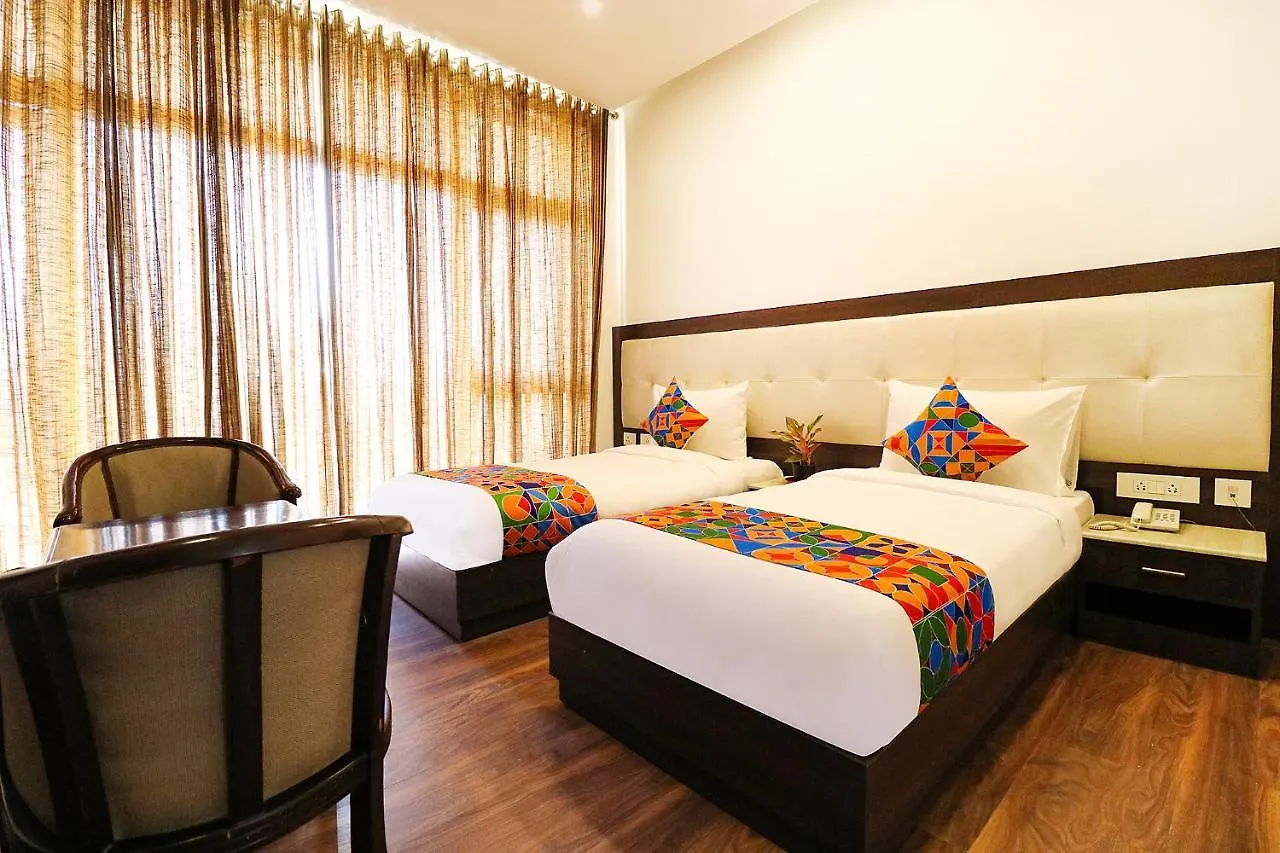 Fabhotel Oyster Villa Gurgaon 3*,